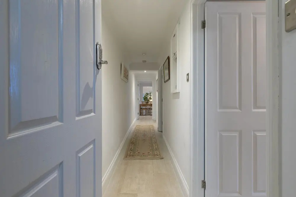 Ark Flats Apartment