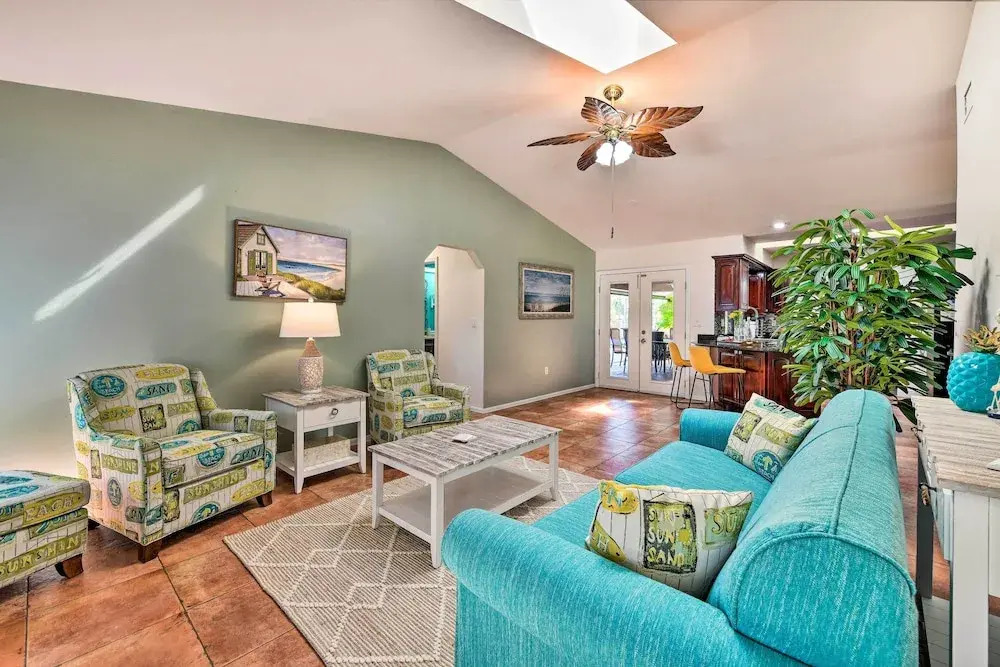 Port Charlotte Retreat w/ Heated Pool & Spa!