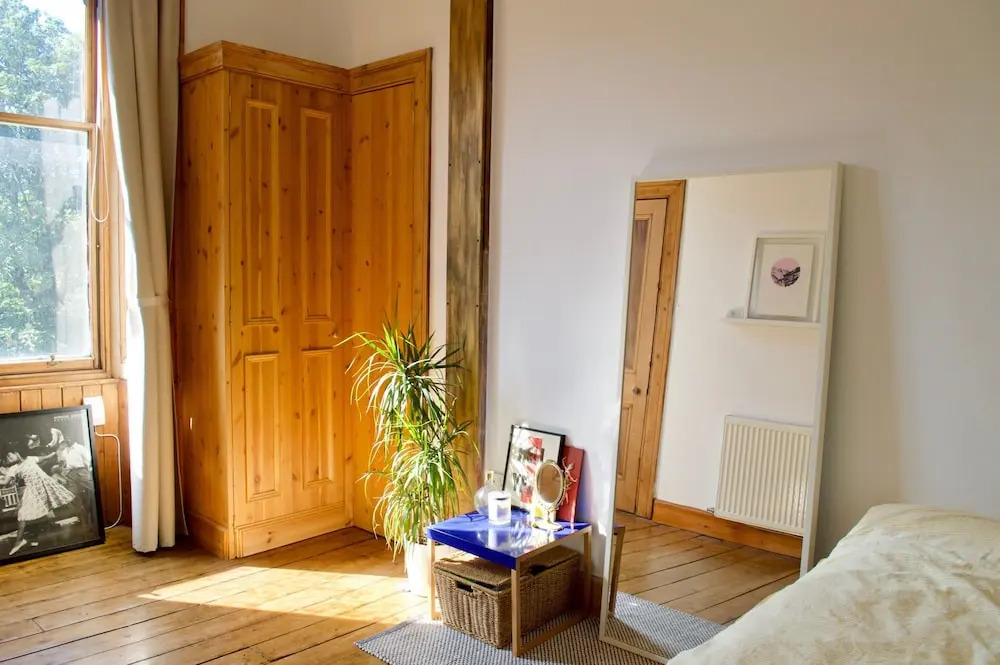 1 Bedroom Flat In Edinburgh