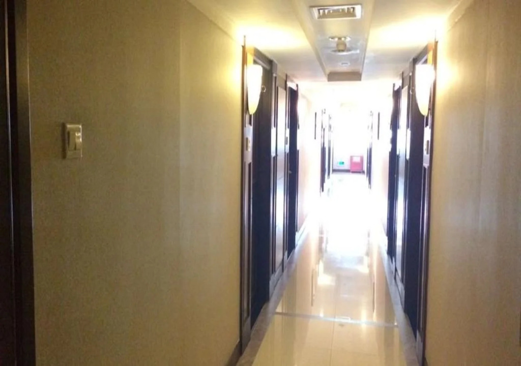 Lee Garden Inn