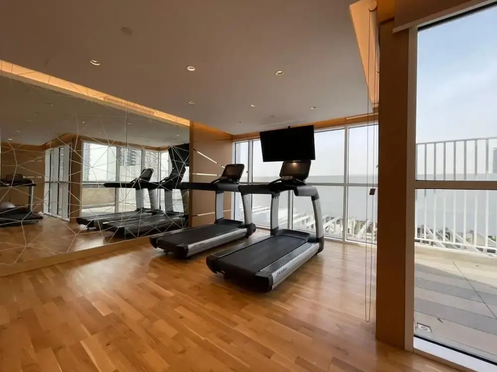 ST-Carson Tower A-1809 by bnbme homes