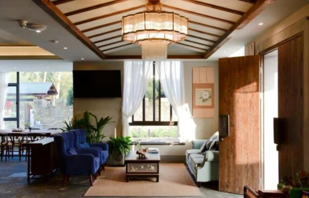 ANANI Inn