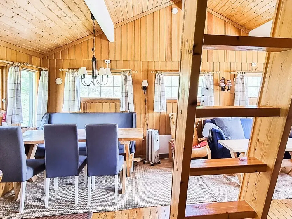 10 Person Holiday Home in Aseral