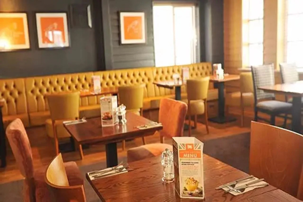 Premier Inn Ipswich South