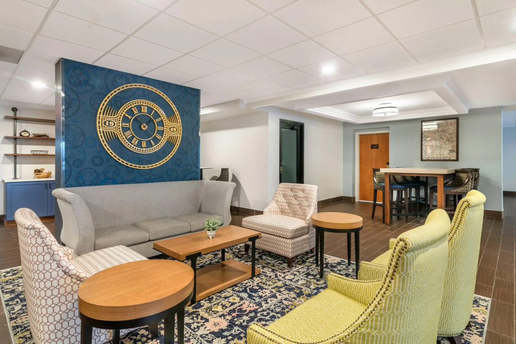 The Clocktower Hotel Latham - North Albany, an Ascend Collection Hotel