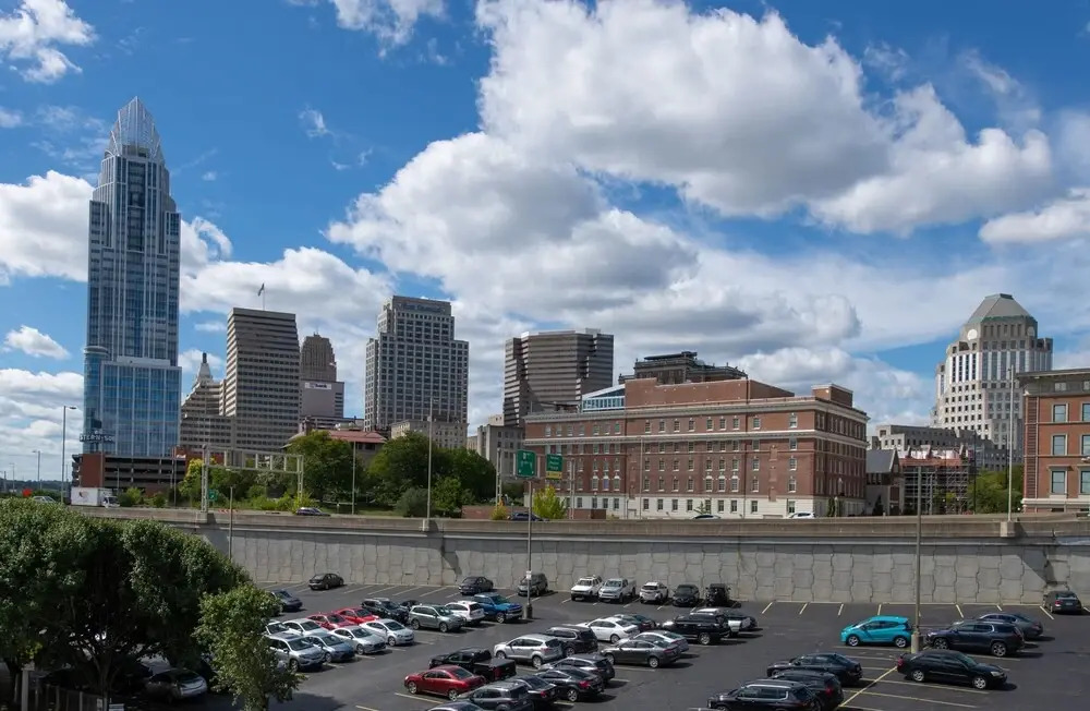 Cozysuites l Dream SDO in Downtown Cincinnati