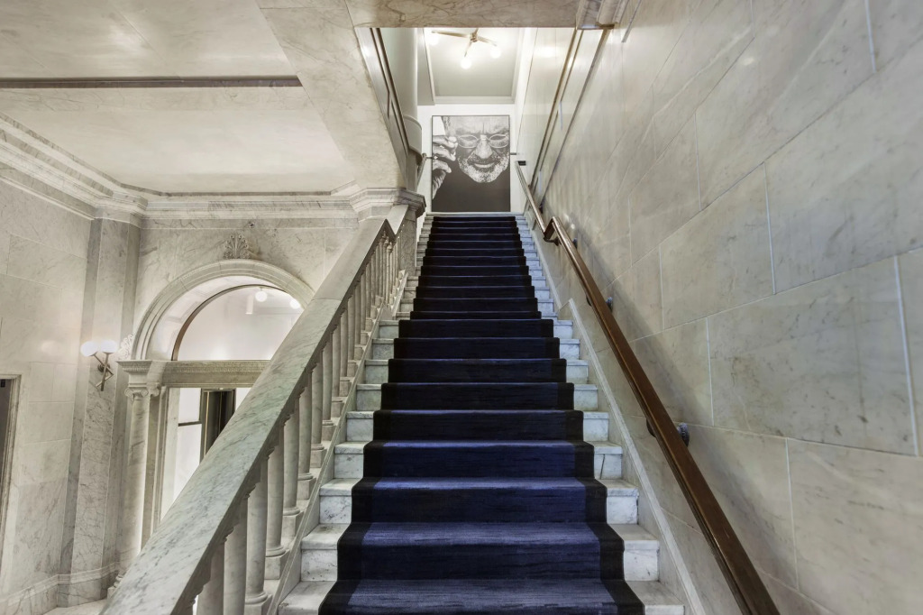 Kimpton Gray Hotel Chicago by IHG