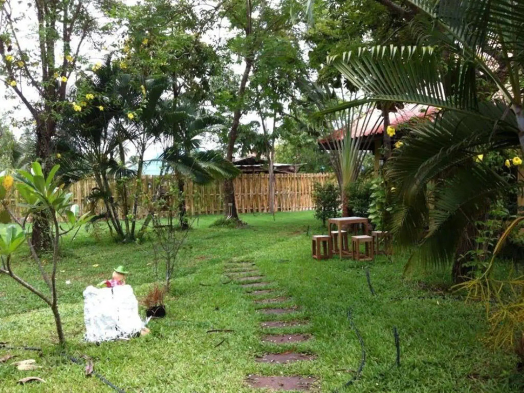 BaanSuanLeelawadee Resort Amphawa