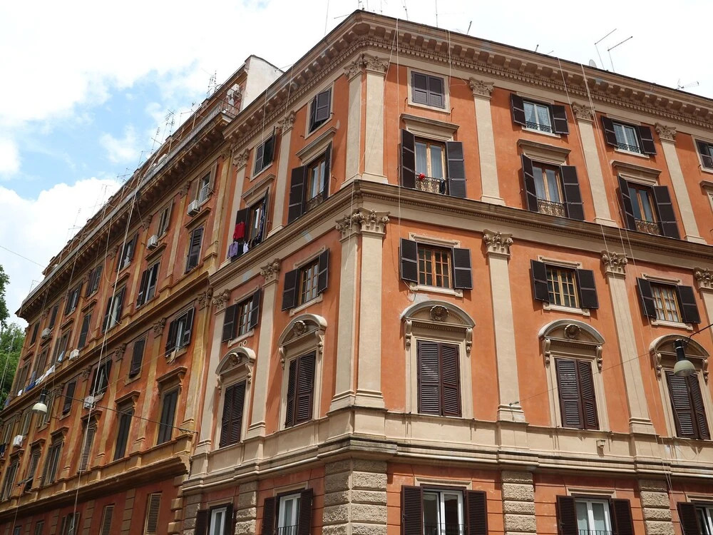 Old Rome House