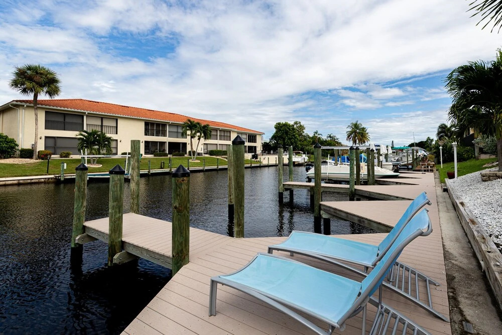 Gulf Access #E 2-bedroom w/ Heated Pool