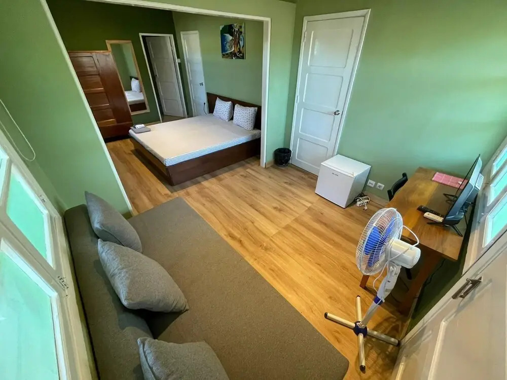 Residencial Avenida Geovanni - Central Sao Tome - Private Bathroom & Solar Backup
