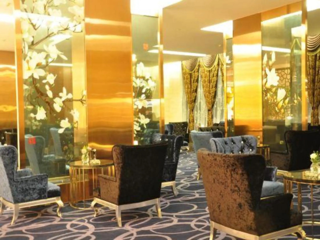 Jinlong Yufeng Hotel