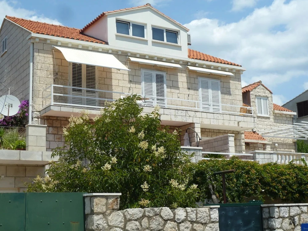 Villa Timy