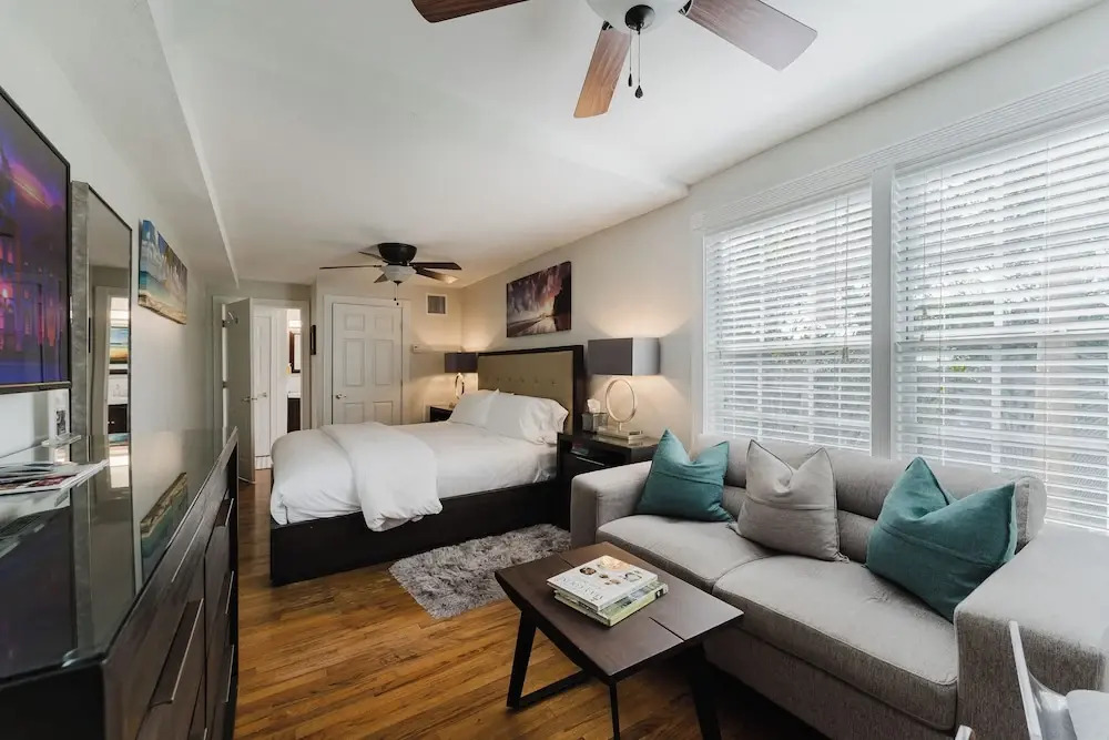Savannah Apartment