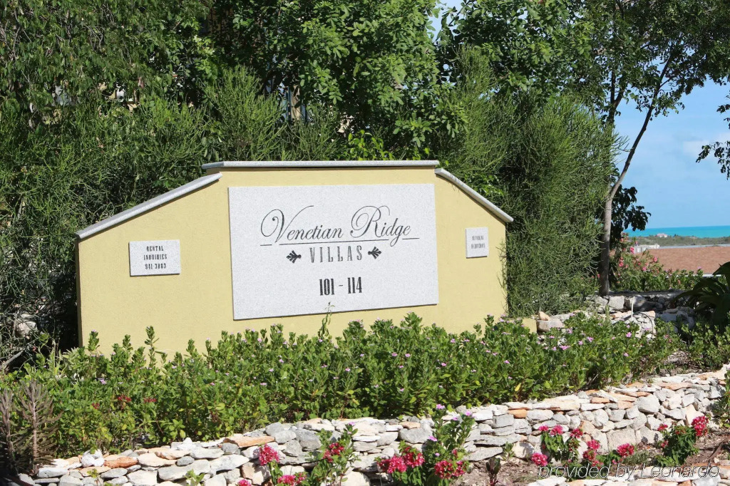 Kokomo Botanical Resort - Caribbean Family Cottages