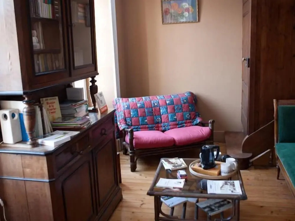 Chambre de Marie, Le Relais du Passe-heures