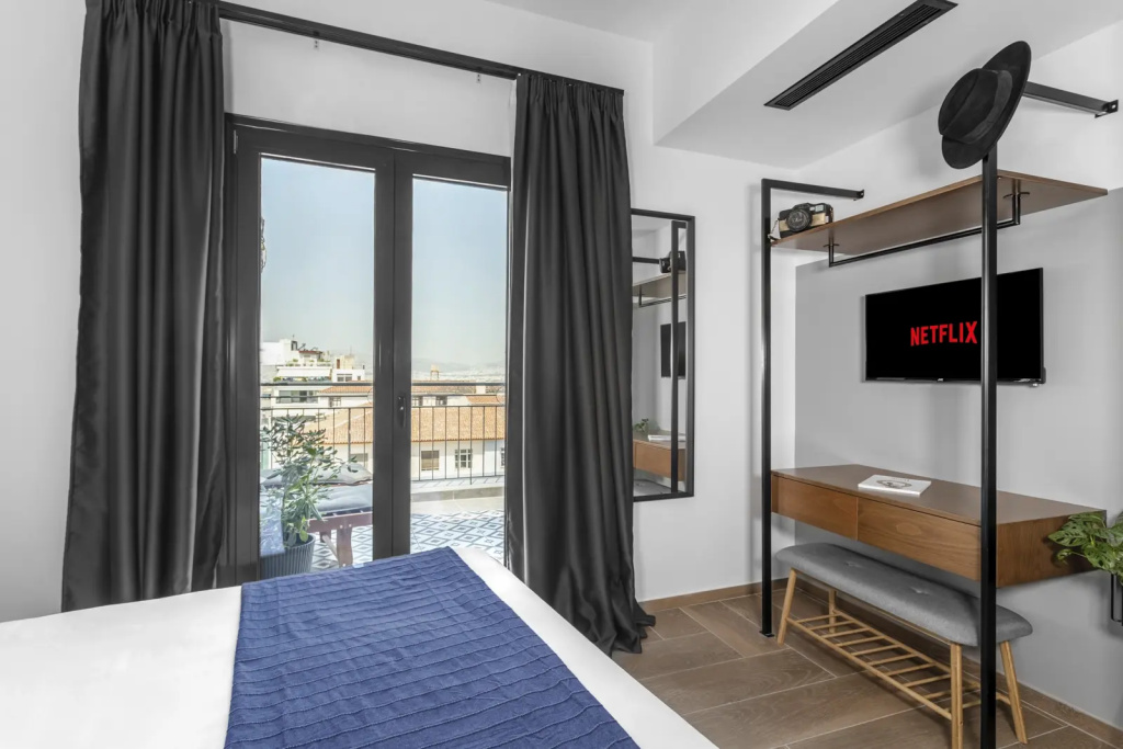 Play Theatrou Athens a member of Brown Hotels