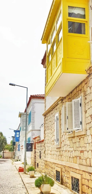 Mell's Alacati