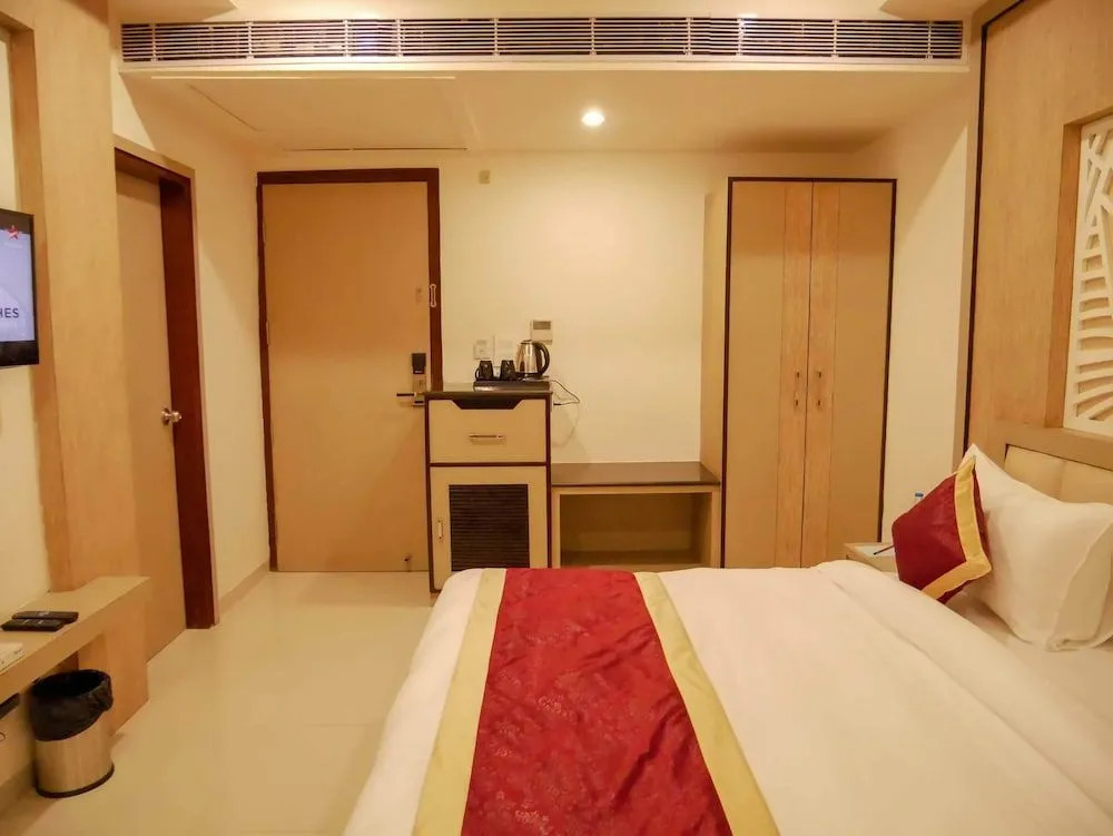 Emporio Hotel