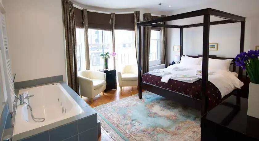 Griffin Guest House