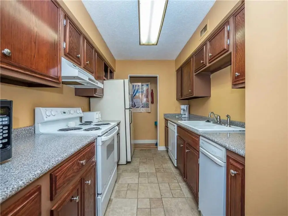 Xanadu 7-D, 2 Bedroom, Sleeps 6, Pool, Tennis, Walk to Beach