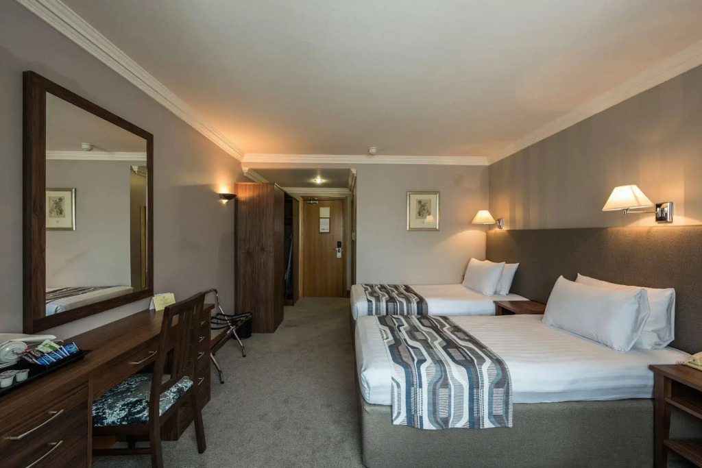 Springfield Hotel