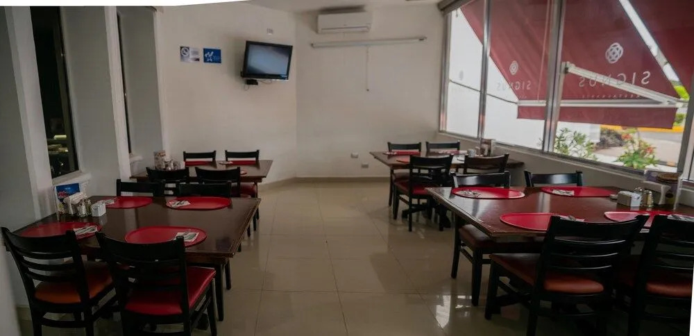Hotel Maioris El Diez Culiacan