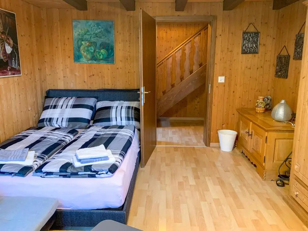 Szilvias Bergwiesenblick - Emmetten ganze Etage - 4 Zimmer
