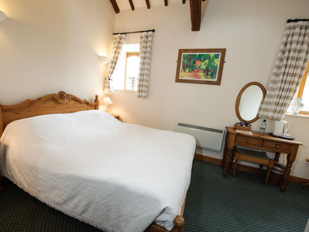 Church Farm Lodge