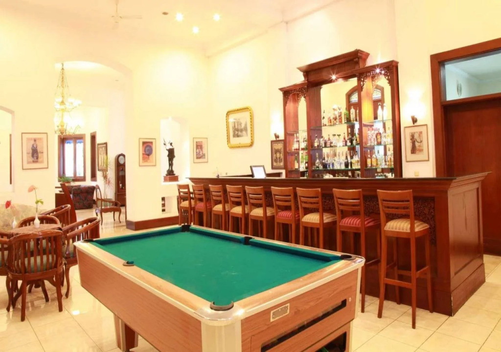Kresna Hotel