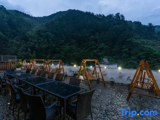 Huangshan Jianglai · Xiaoyin Homestay