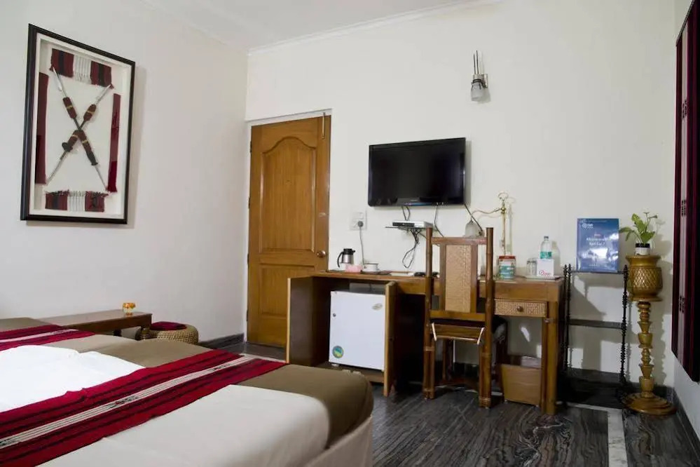 OYO Premium Plaaza Tower