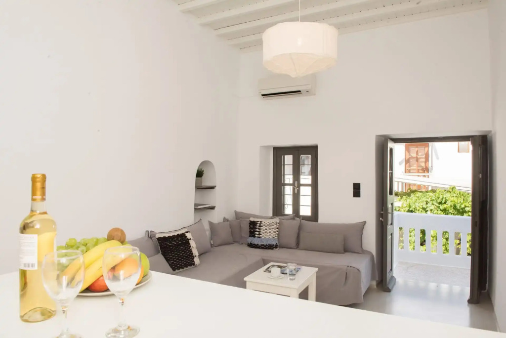 MonocleHomes