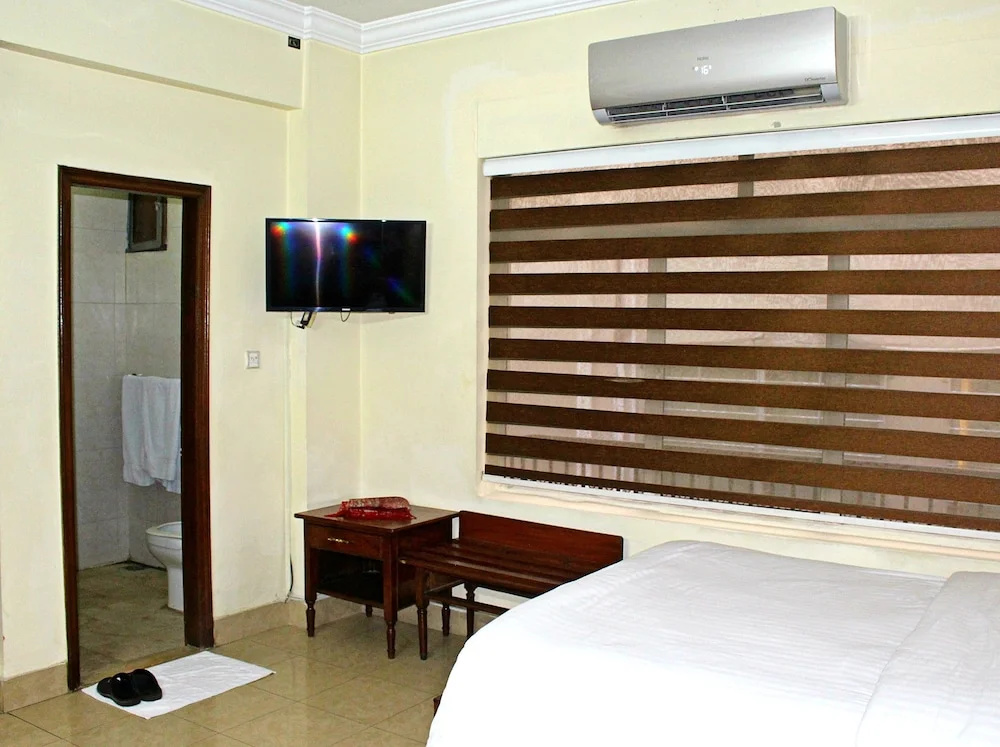 Hotel Akbar International