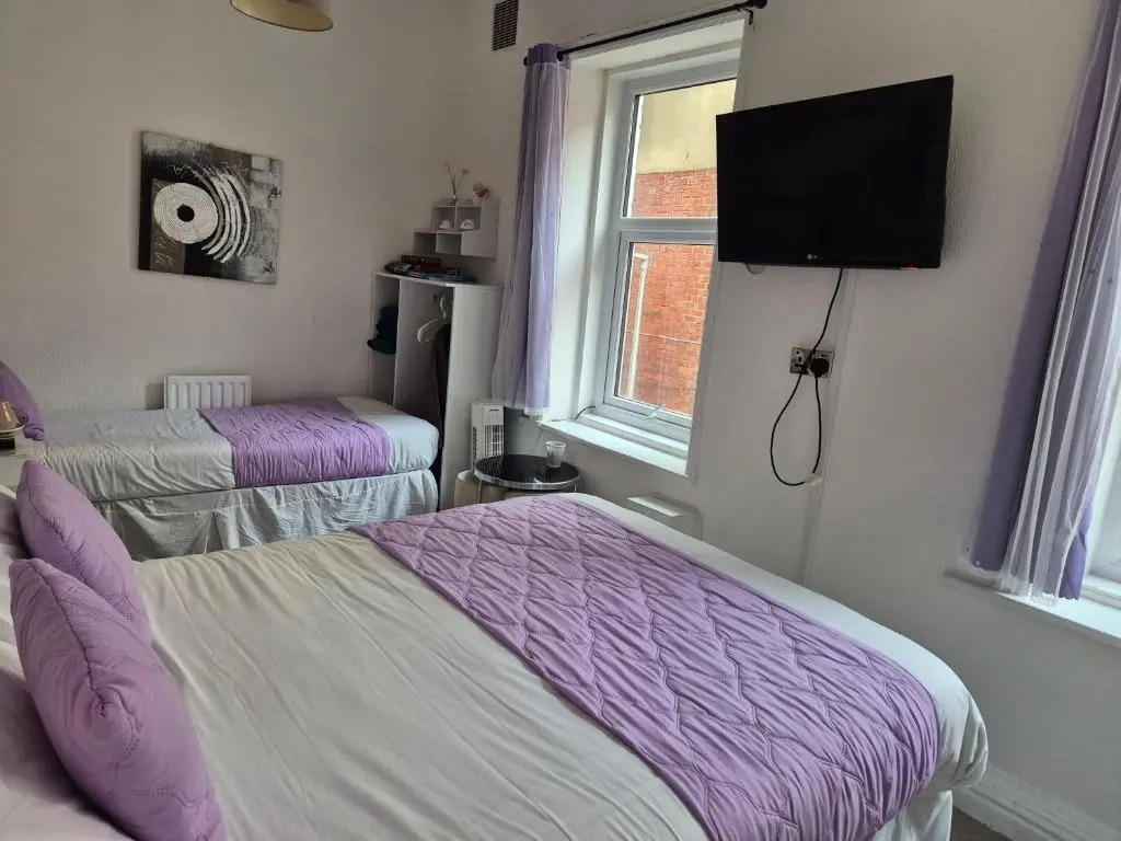 blackpool central lodge And Rooms