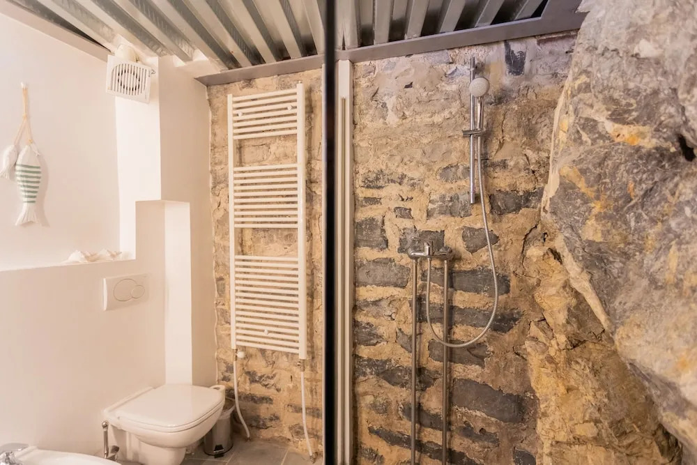 Sala Comacina Villas