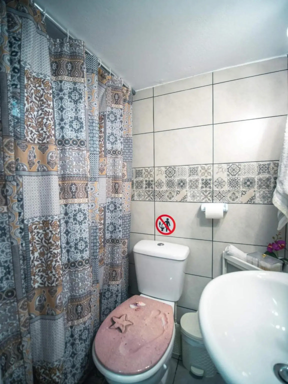 Atzys Volos Home