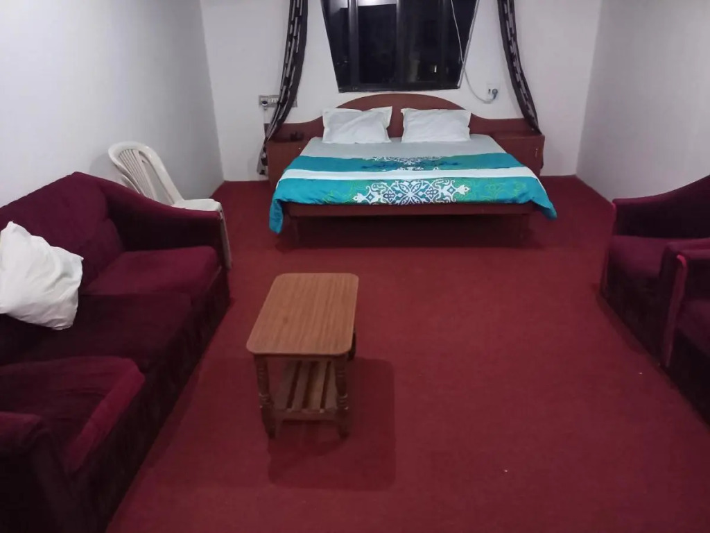 Hotel Dhruv Palace