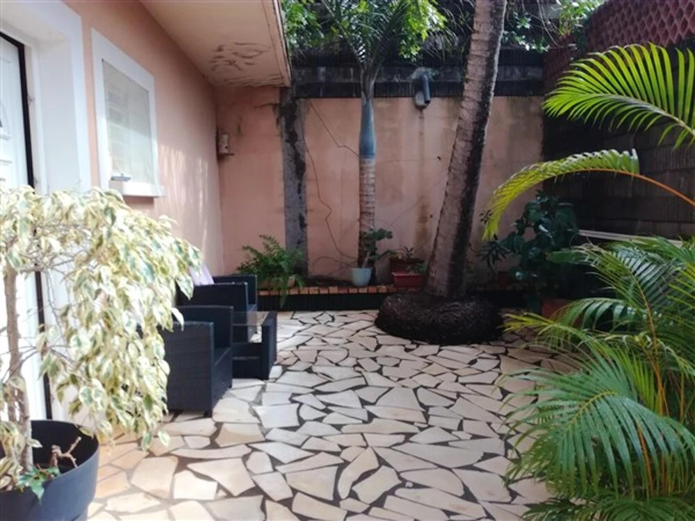 Studio In Saint Denis With Furnished Terrace And Wifi