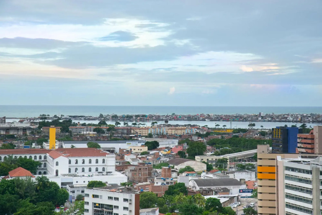OTH1603 Flat na Ilha do Leite, Recife, um quarto. Fica em um dos mais importantes polos médicos do país