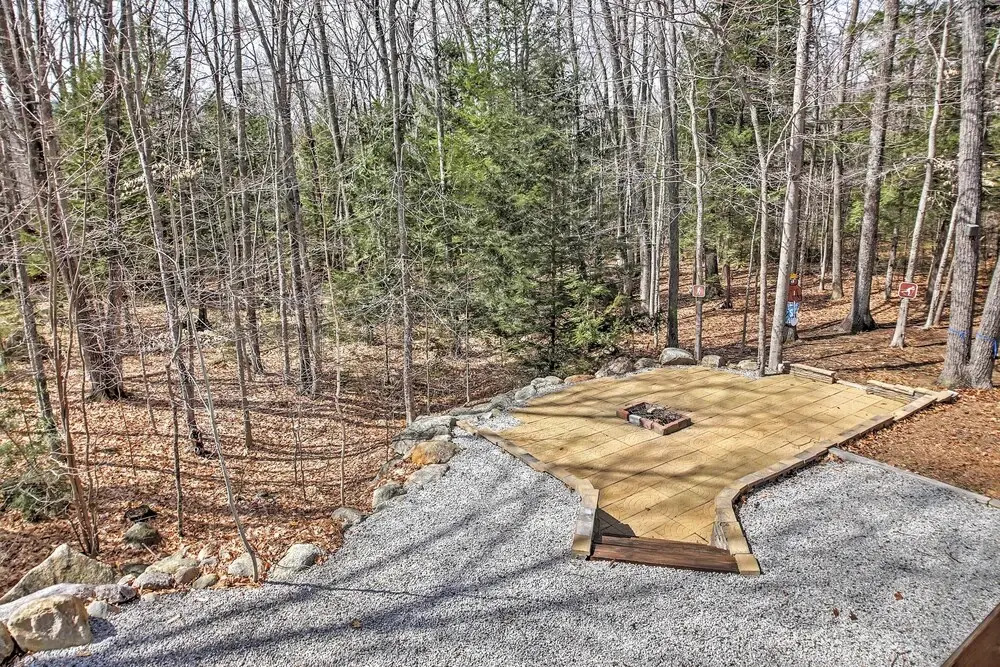 Rustic North Conway Cabin < 3 Mi to Cranmore Mtn!
