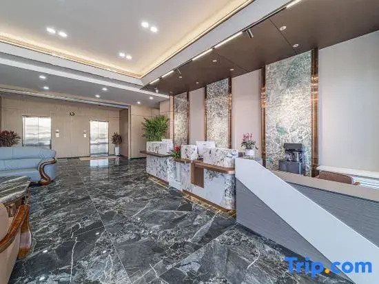 Urban Garden Hotel (Emin East Street)