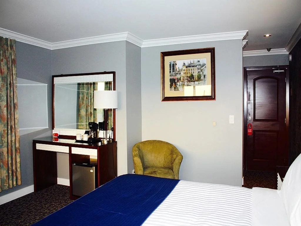 The Deluxe Hotel Vancouver