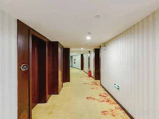 Fulong Hotel