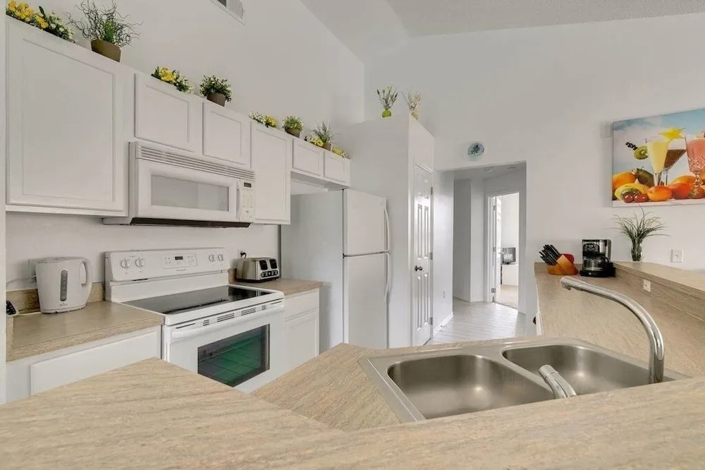 Beautiful 4-Bedroom Pool Villa in Southern Dunes with a Golf Course View