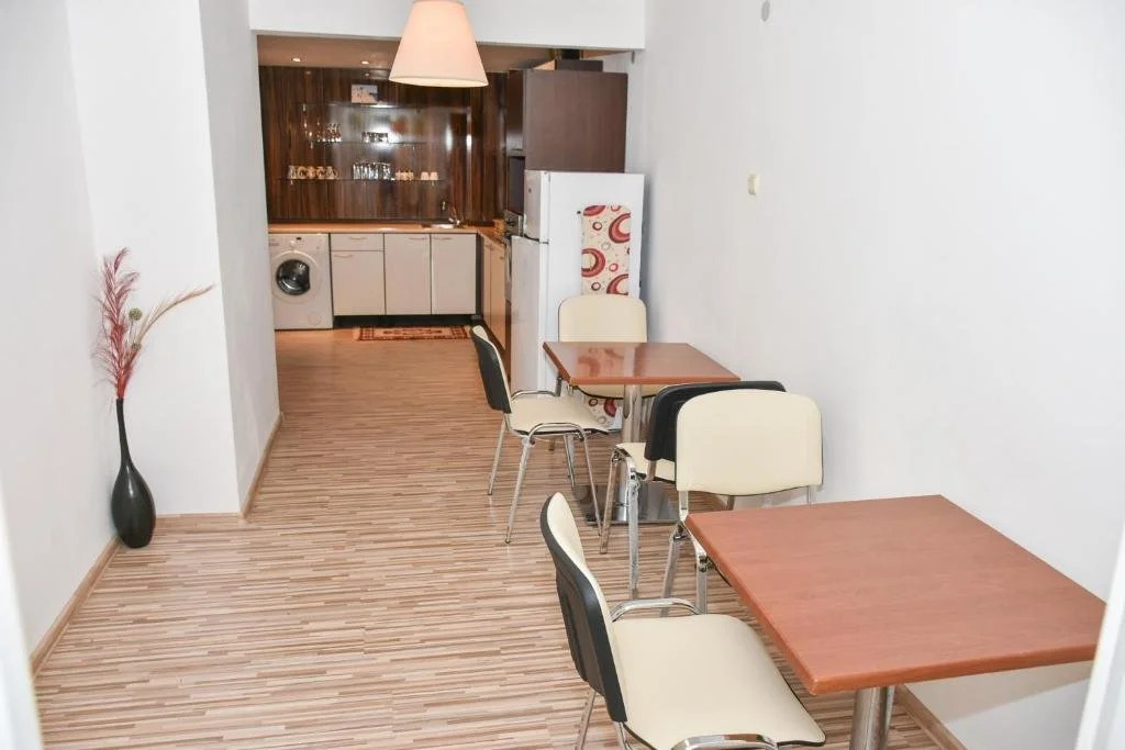 White Rose Guest Rooms