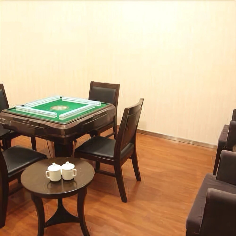 Yidu Business Hotel
