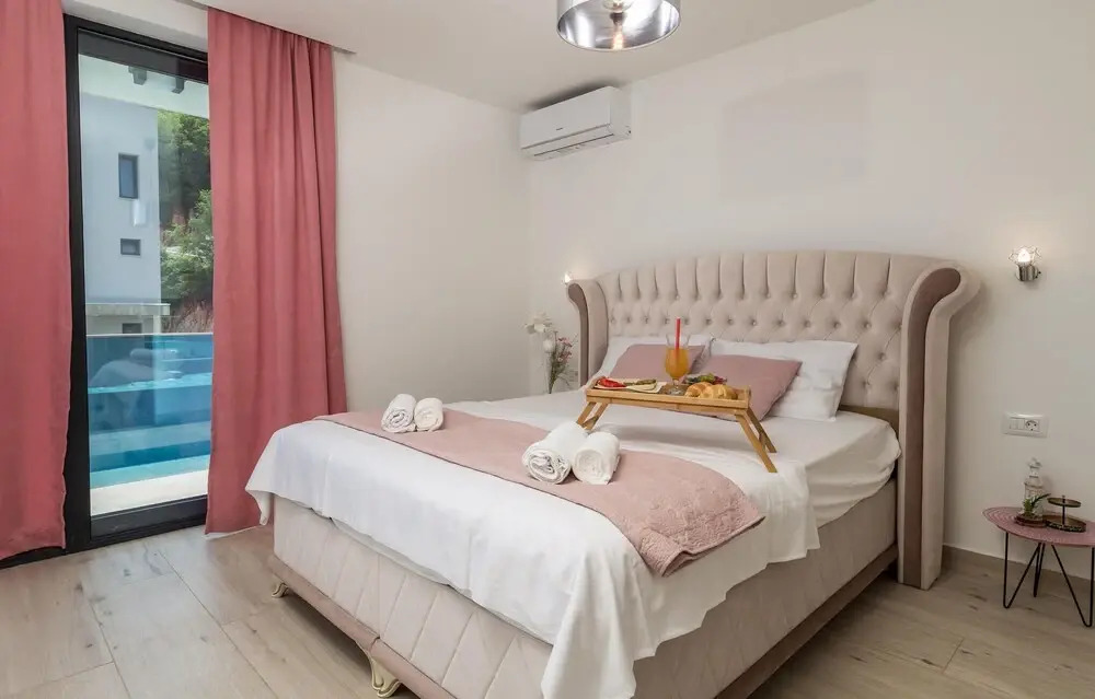 Amazing Home in Matulji With Outdoor Swimming Pool, Wifi and 5 Bedrooms