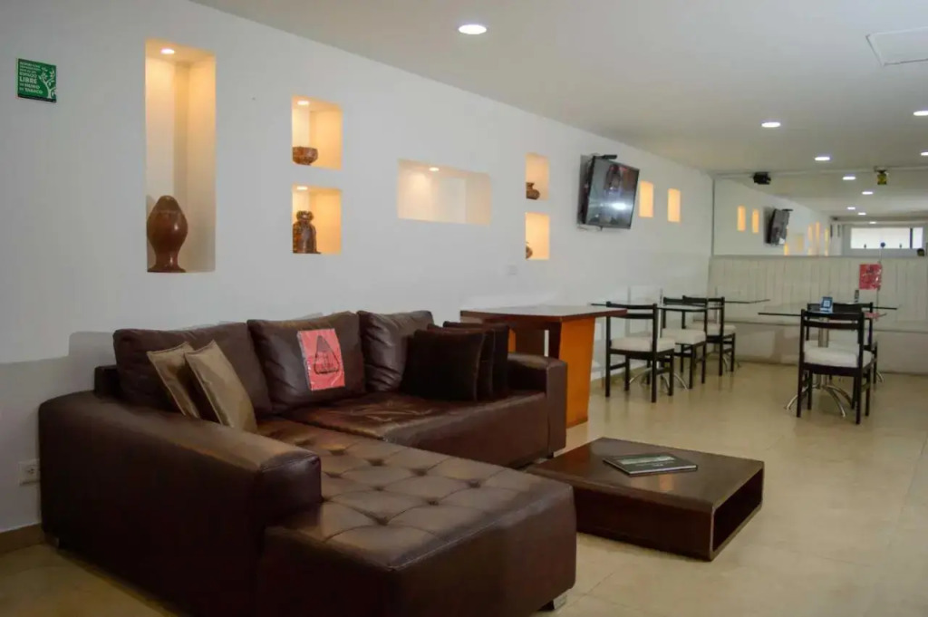 Hotel Castellana 95 Bogota By Hoteles Confort 80