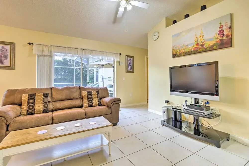 Kissimmee Sanctuary w/ Lanai & Pool Table!